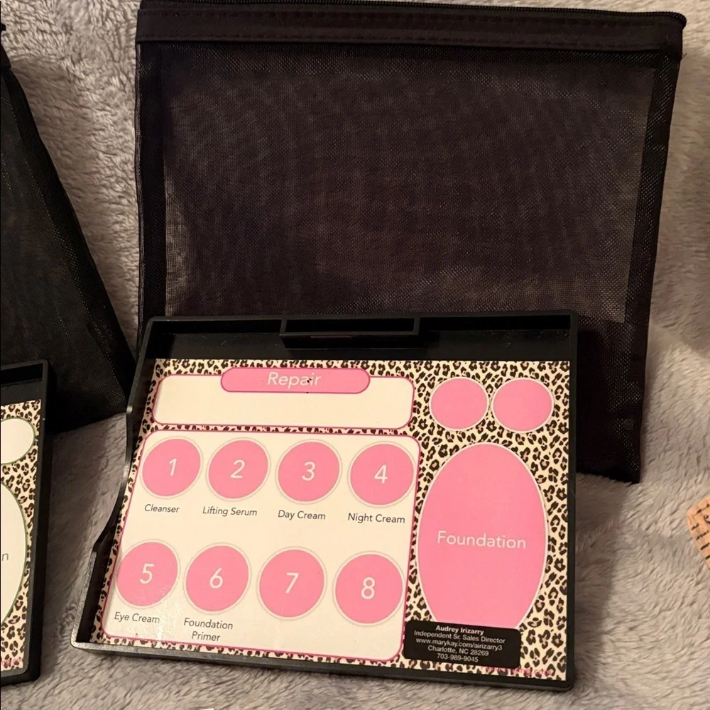 Mary Kay makeup 2 mirrors, 4 cards, 2 trays, 2 mesh pouches